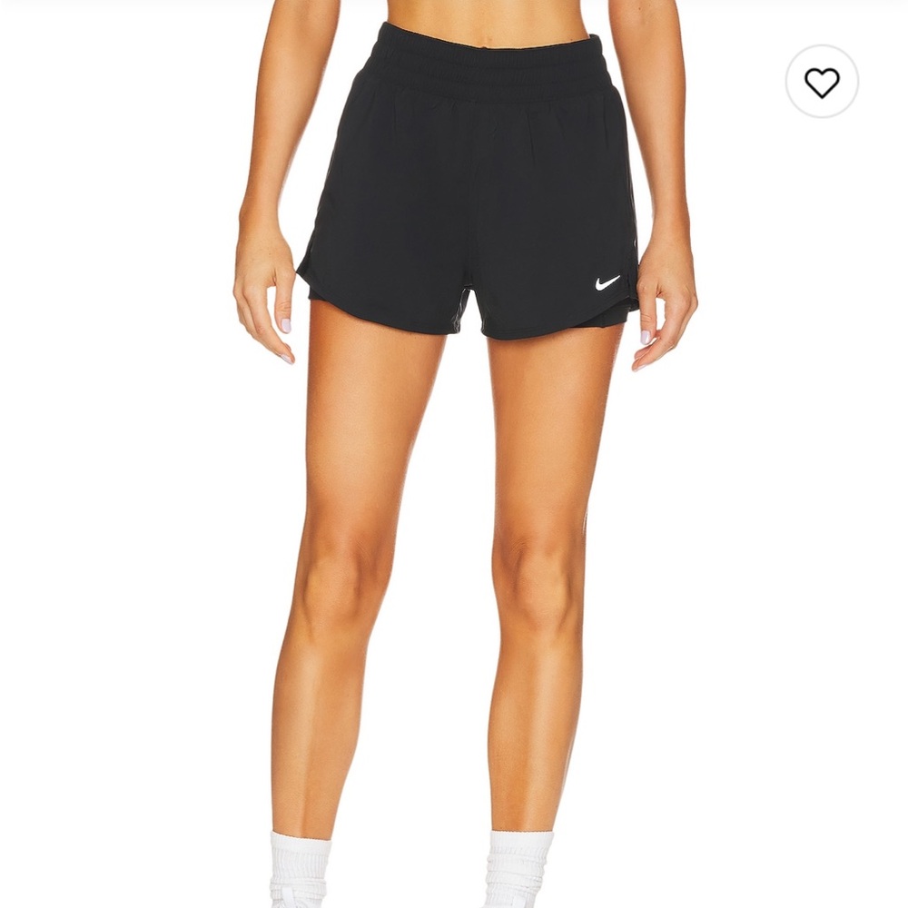 Nike Women’s 2 IN 1 SHORT